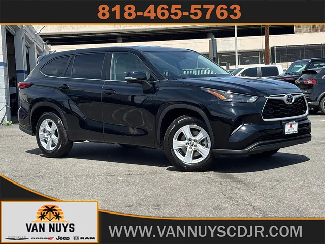 2023 Toyota Highlander L