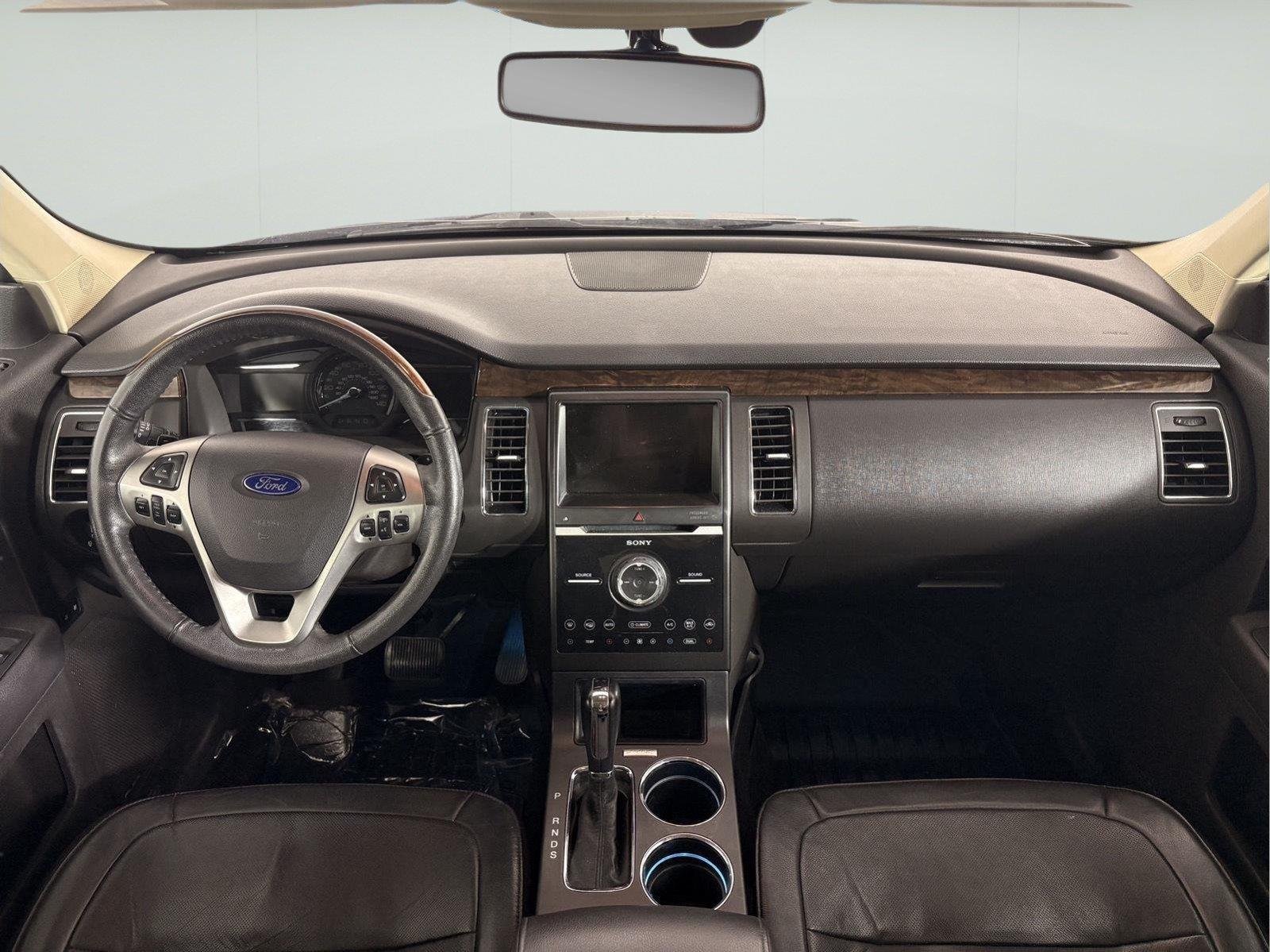Used 2019 White Platinum Metallic Tri-Coat Ford Limited EcoBoost image 23