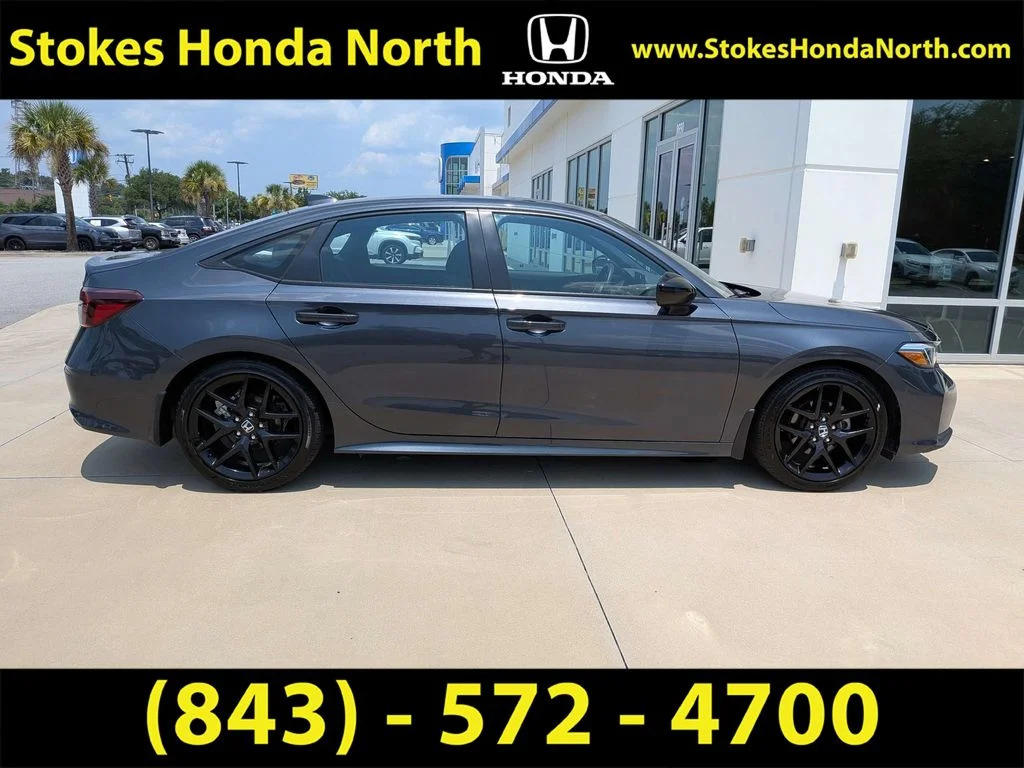 Certified Used 2025  Honda Sport image 7