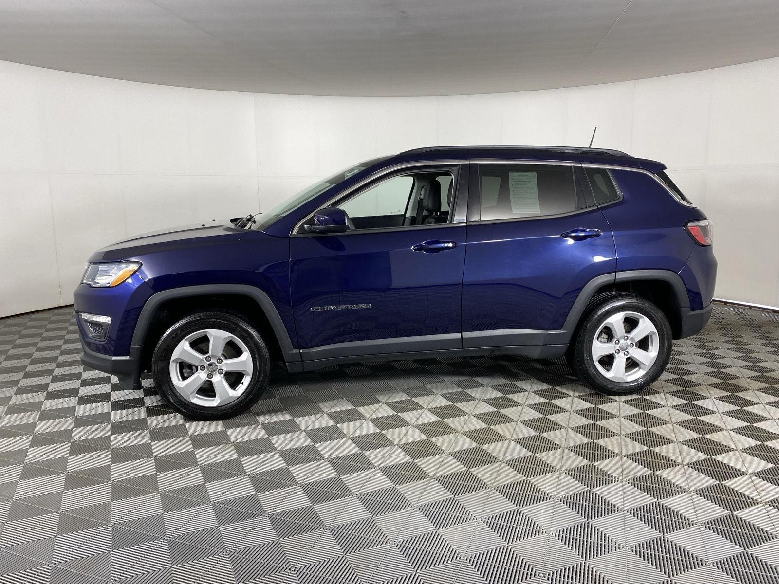 Used 2021 Bl Jeep Latitude image 4