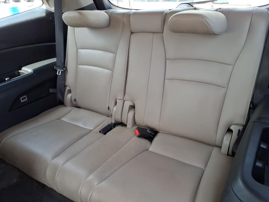 Used 2019 Deep Scarlet Pearl Honda Elite image 5