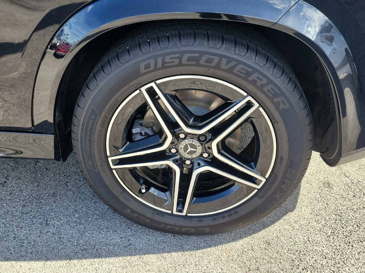 Certified Used 2026 Black Mercedes-Benz GLE 350 image 11