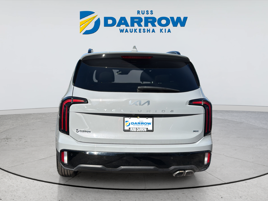 Used 2024 Gray Kia EX X-Line image 4