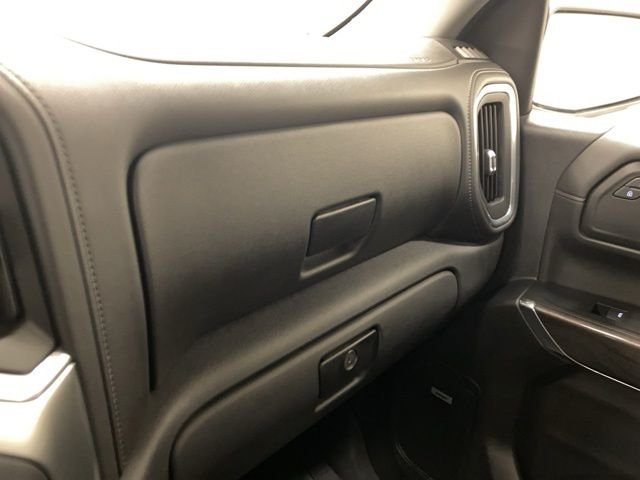 Used 2019 Red Chevrolet LTZ image 19