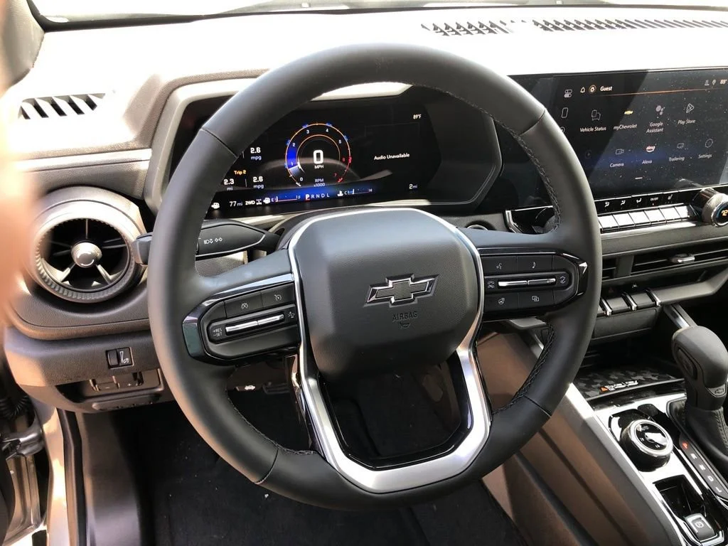 2025 Chevrolet Colorado Trail Boss - Photo 17