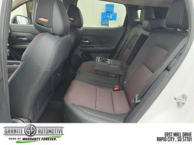 New 2026 Aspen White TriCoat Nissan SR image 25