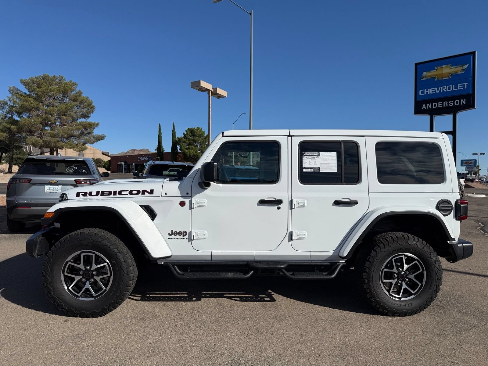 2025 Jeep Wrangler 4-Door Rubicon - Photo 9