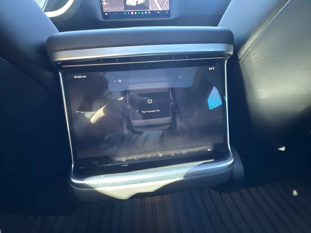 Used 2024  Tesla Long Range image 13