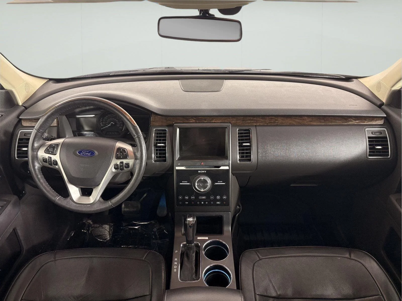 Used 2019 White Platinum Metallic Tri-Coat Ford Limited EcoBoost image 23