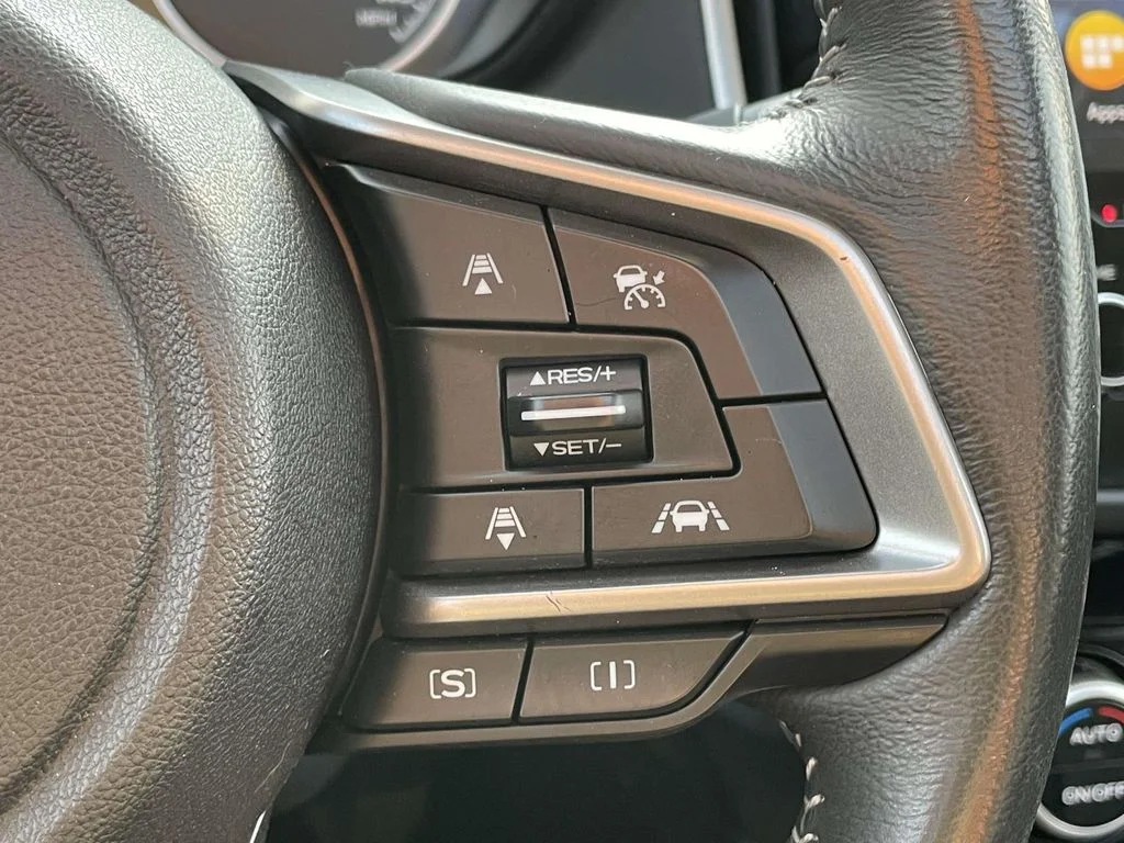 Used 2019 Crystal Black Silica Subaru Limited image 12
