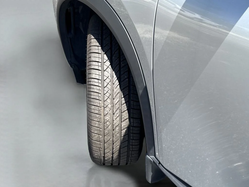 Used 2021 Silver Nissan Platinum image 50