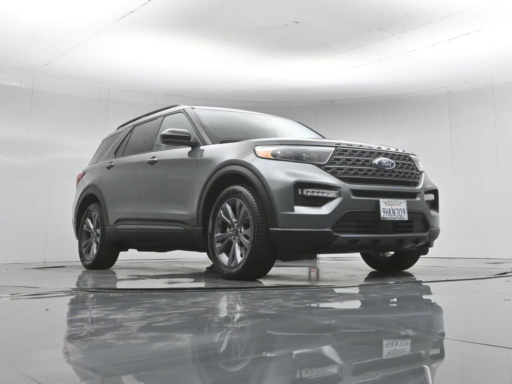 Used 2023 Gray Ford XLT image 49