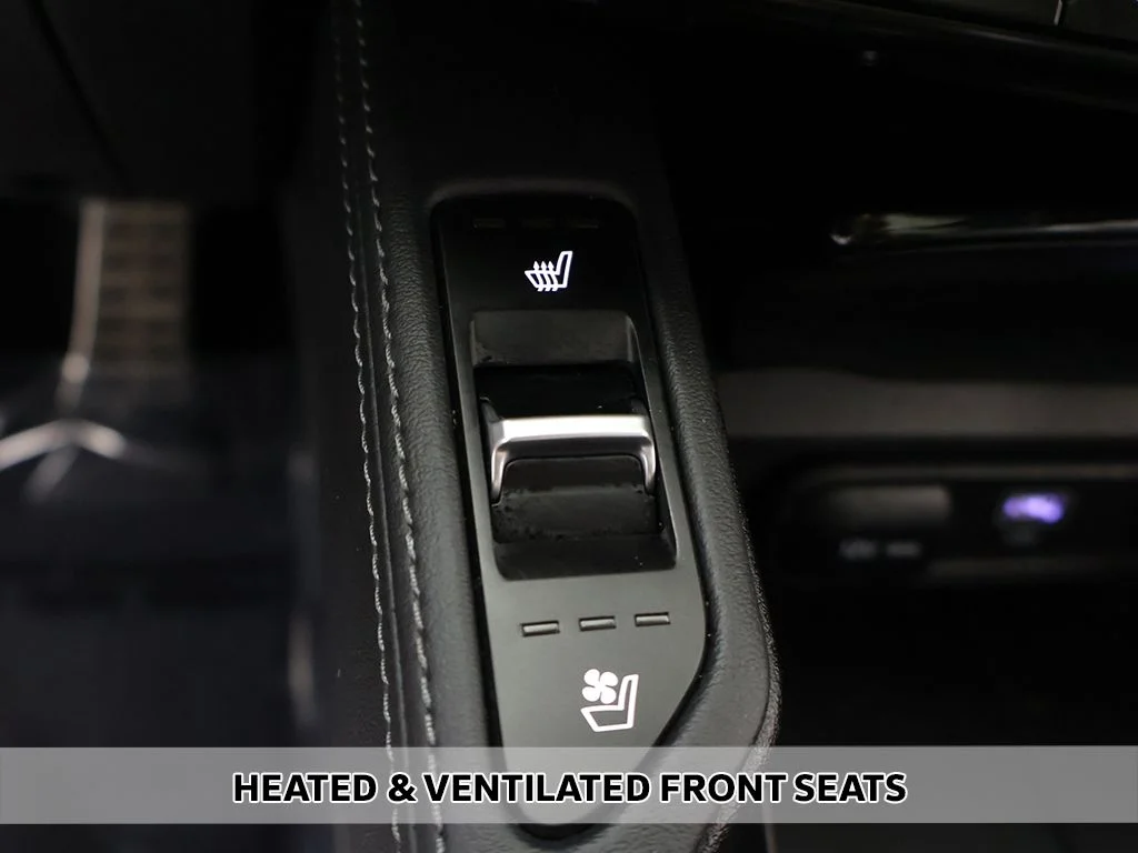 Used 2024 White Kia SX-Prestige X-Line image 9