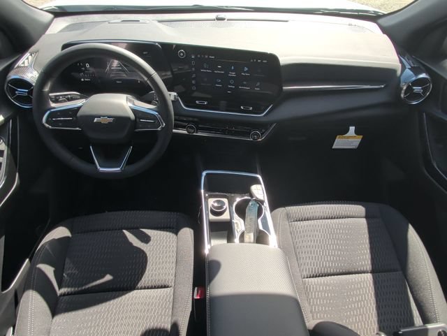 2027 Chevrolet Equinox LT - Photo 23