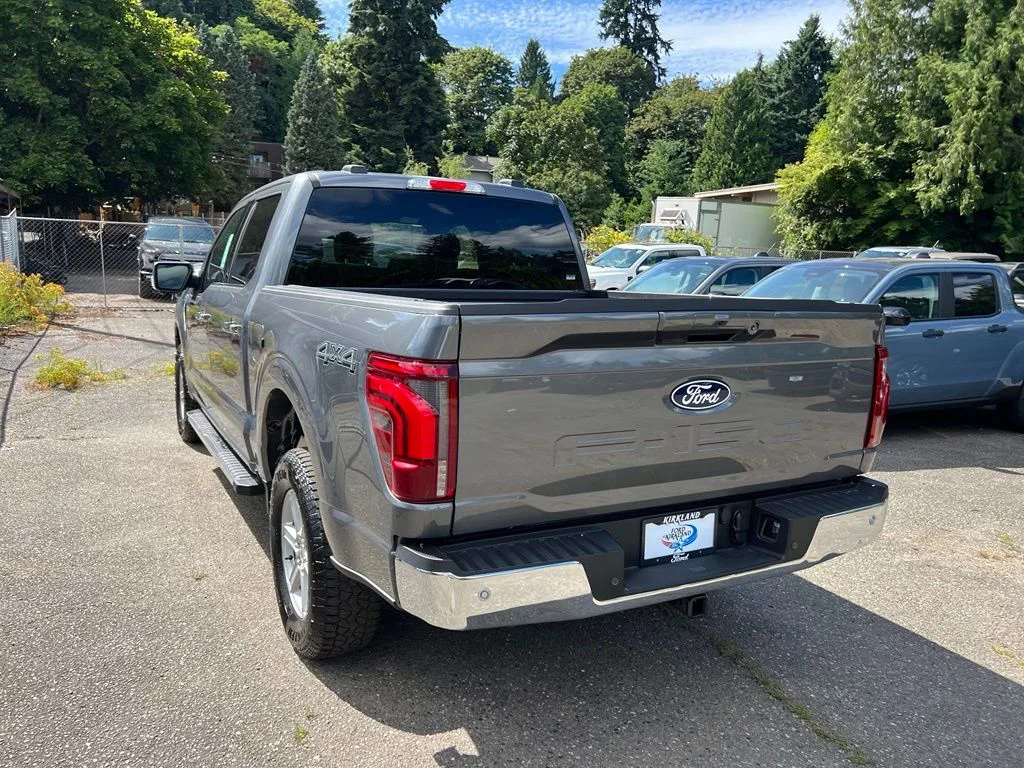 New 2026 Carbonized Gray Metallic Ford Lariat® image 9