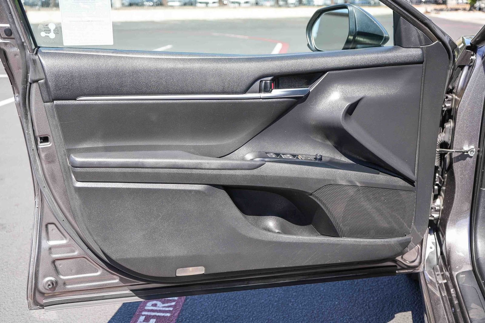 Used 2019 Gray Toyota SE image 21
