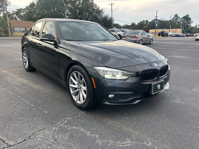 Used 2017 Black BMW 320i xDrive image 6