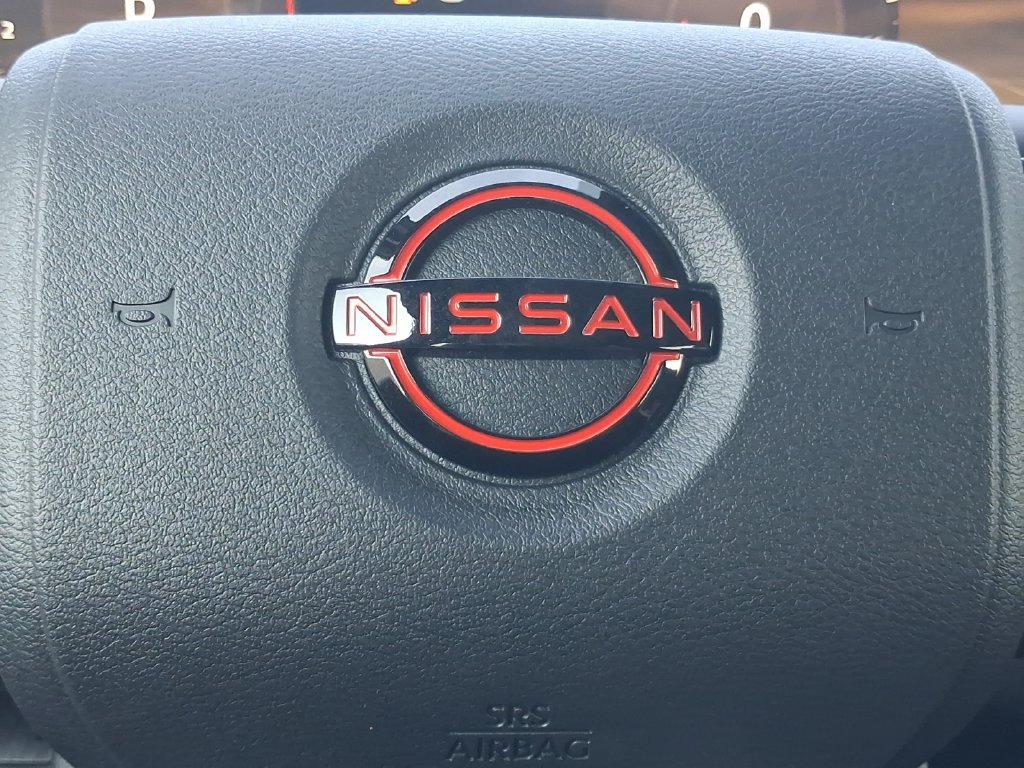 New 2026 White Nissan PRO-4X image 6