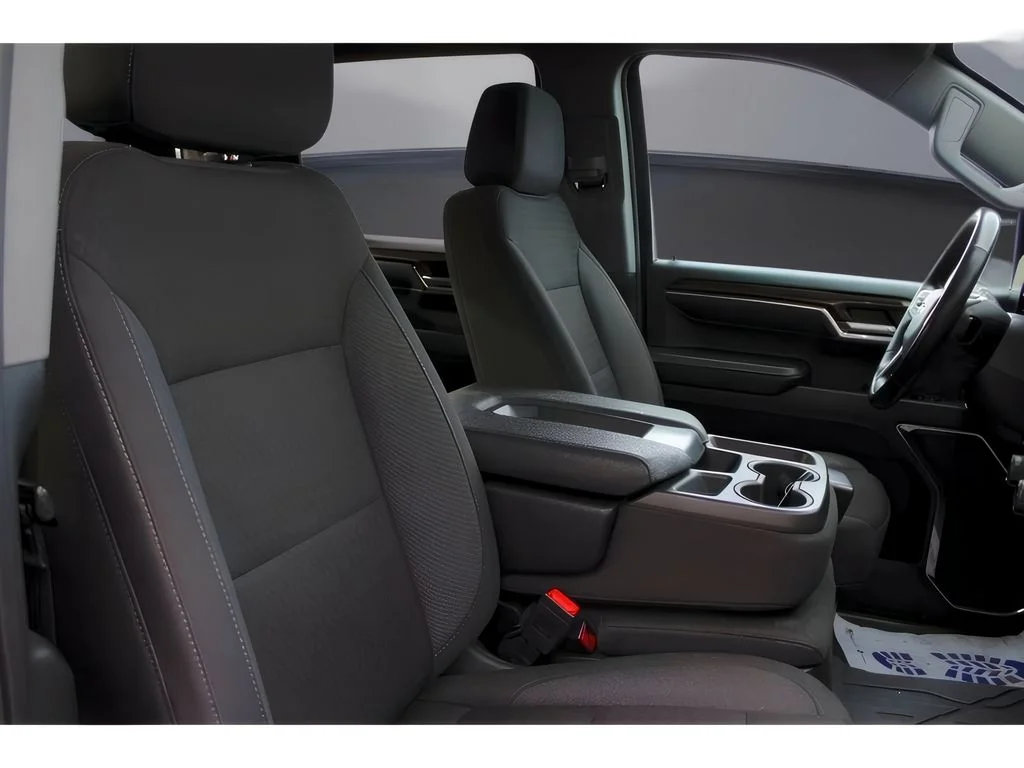 2023 Chevrolet Silverado 1500 LT - Photo 25