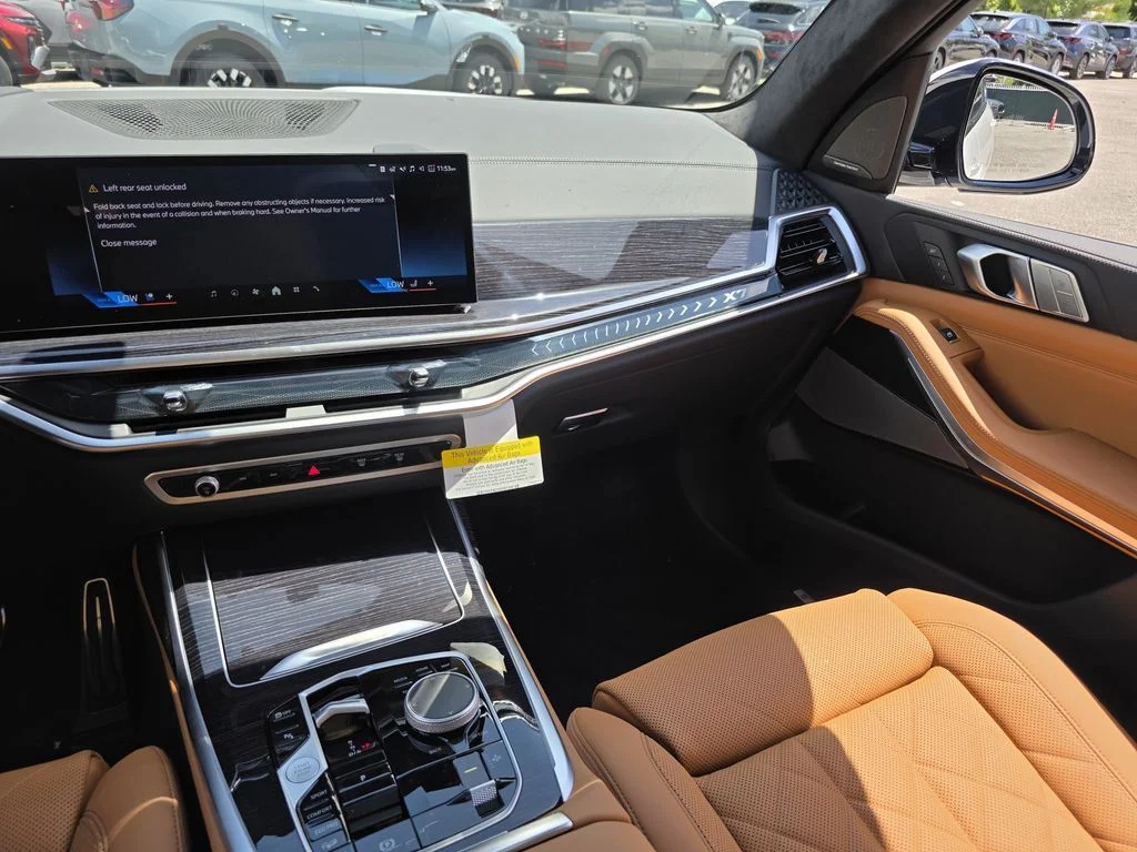 New 2027 Alpine White BMW xDrive40i image 18