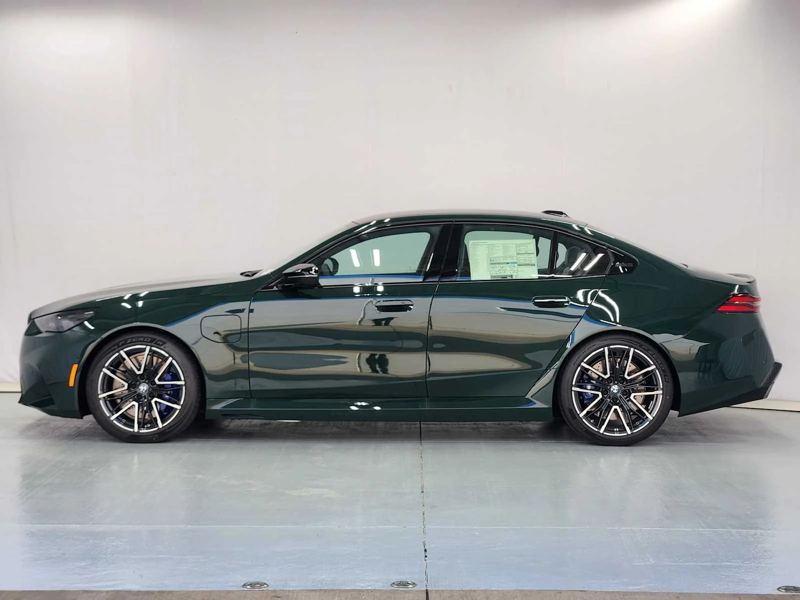 New 2027 Special Order Color BMW  image 2