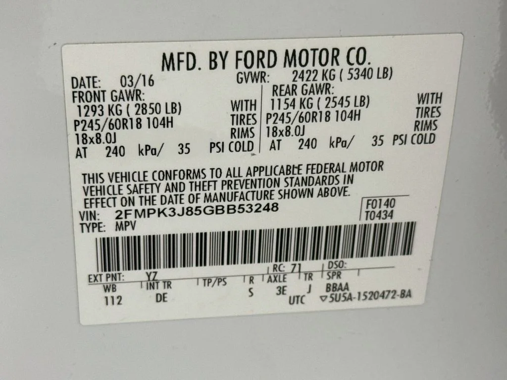 Used 2016 White Ford SEL image 33