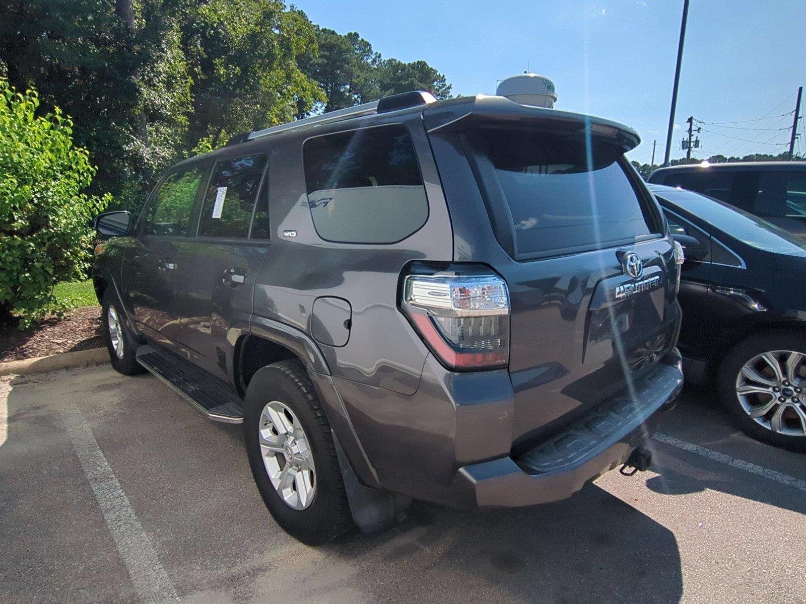 Used 2020 Magnetic Gray Metallic TOYOTA  image 1