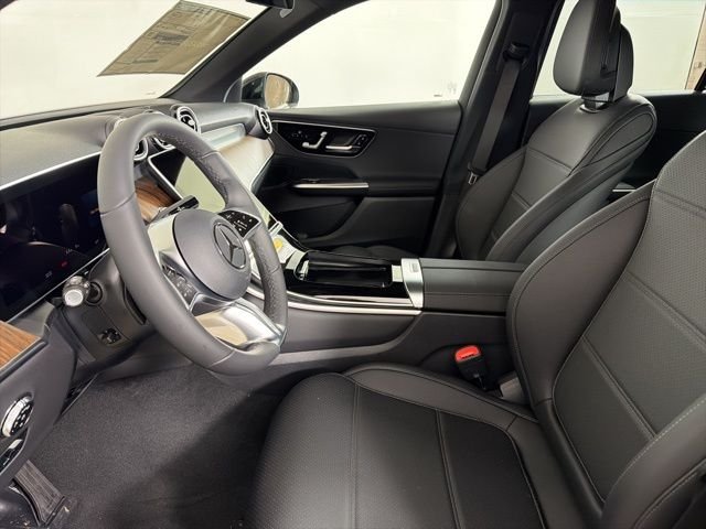 New 2026 Black Mercedes-Benz GLC 300 image 11