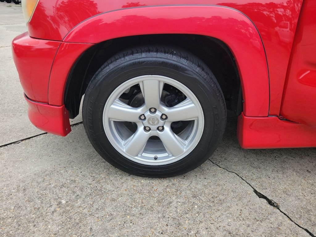 Used 2007  Toyota X-Runner image 26