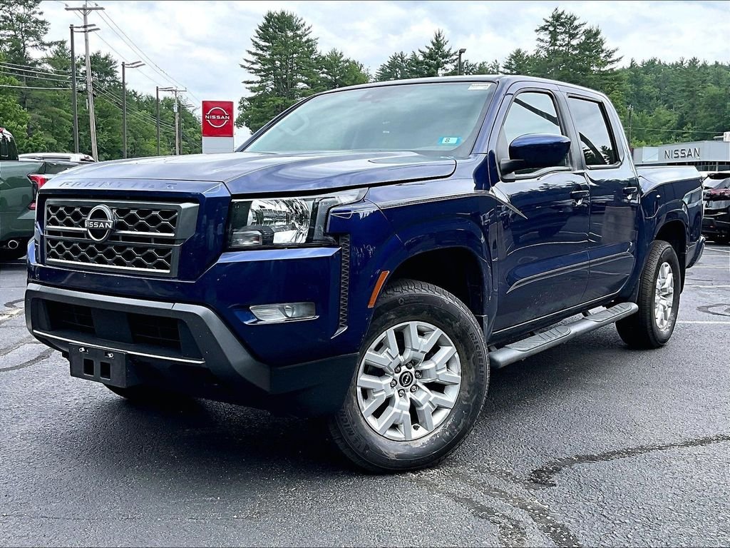 Used 2023 Blue Nissan SV image 3