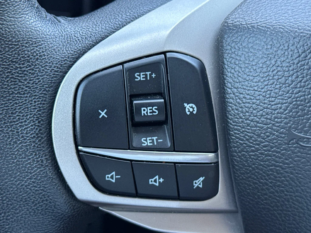 2023 Ford Explorer XLT - Photo 25
