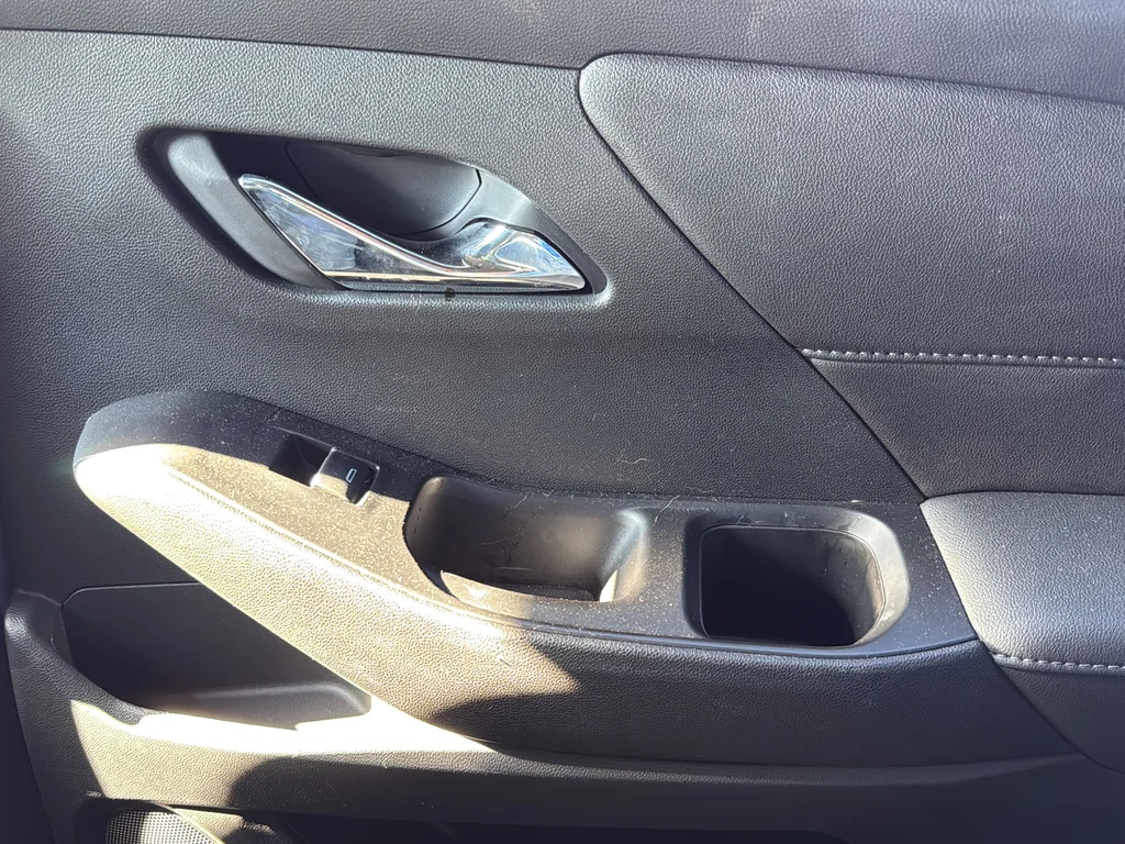 Used 2022 Blue Chevrolet LT image 43
