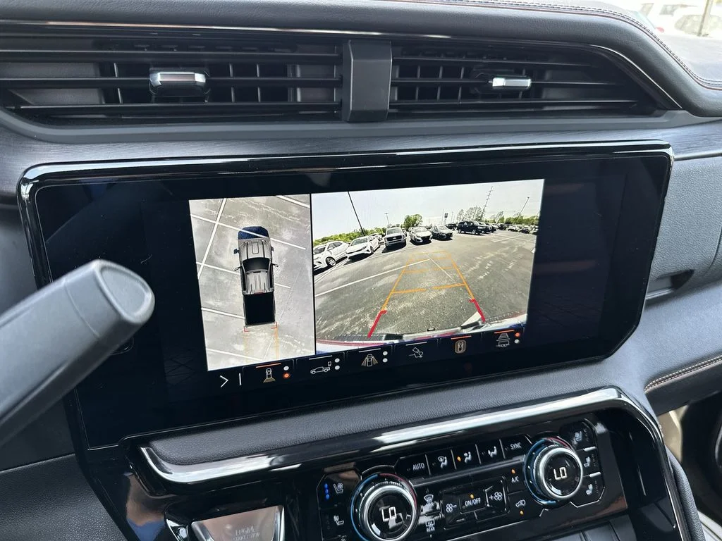Used 2025 Black GMC AT4 image 17