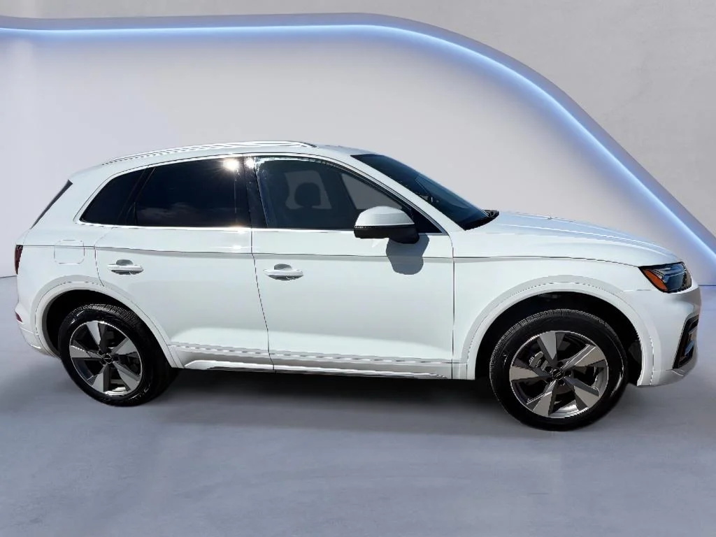 Used 2023 Glacier White Metallic Audi Premium Plus image 4