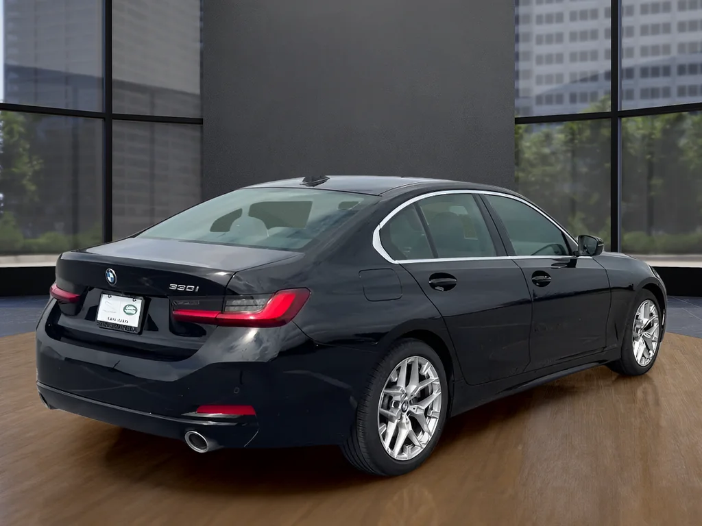 Used 2025 Black BMW 330i image 5