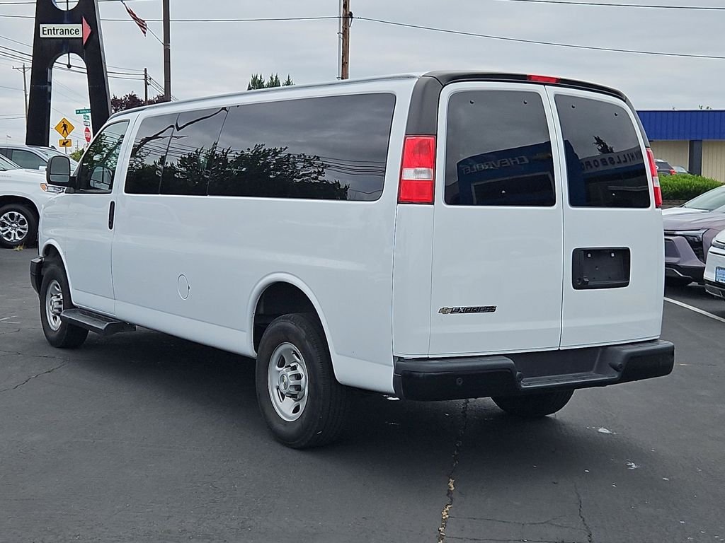 Used 2023 Summit White Chevrolet LS image 3