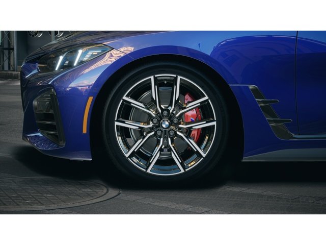New 2026 Portimao Blue Metallic BMW M440i xDrive image 7