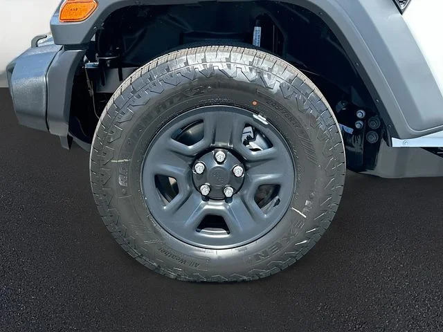 New 2026 Bright White Clear-Coat Exterior Paint Jeep Sport image 20