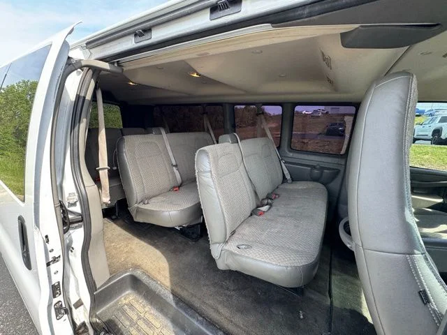Used 2019 Summit White Chevrolet LT image 13