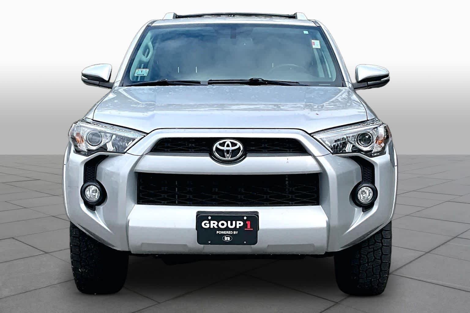 Used 2015 Classic Silver Metallic Toyota SR5 Premium image 3