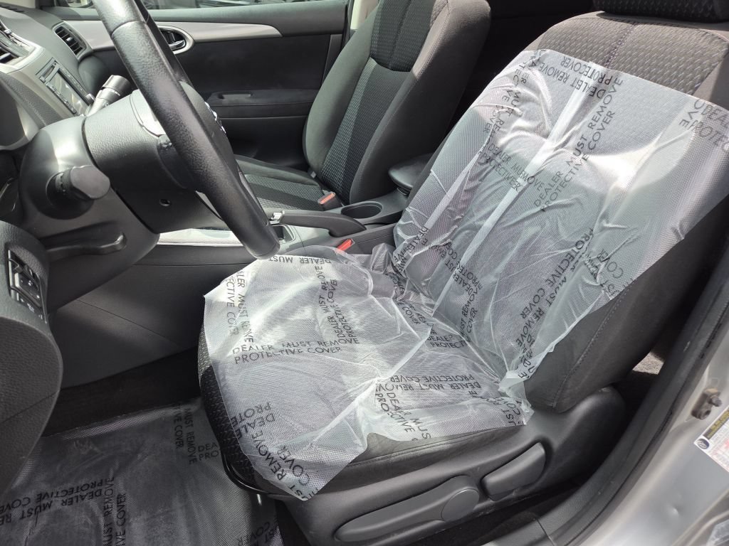 Used 2013 Magnetic Gray Nissan SR image 6