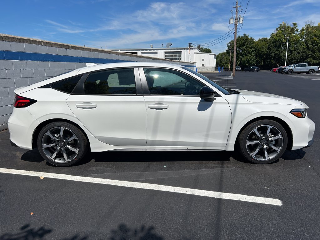 New 2026 Platinum White Pearl Honda Sport Touring image 6