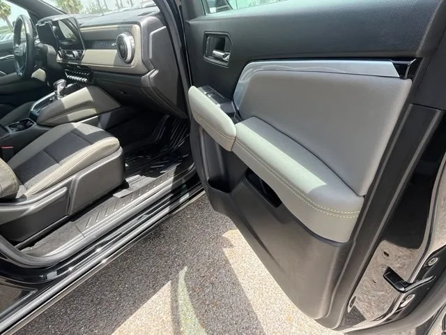 Used 2024 Black Chevrolet ZR2 image 19