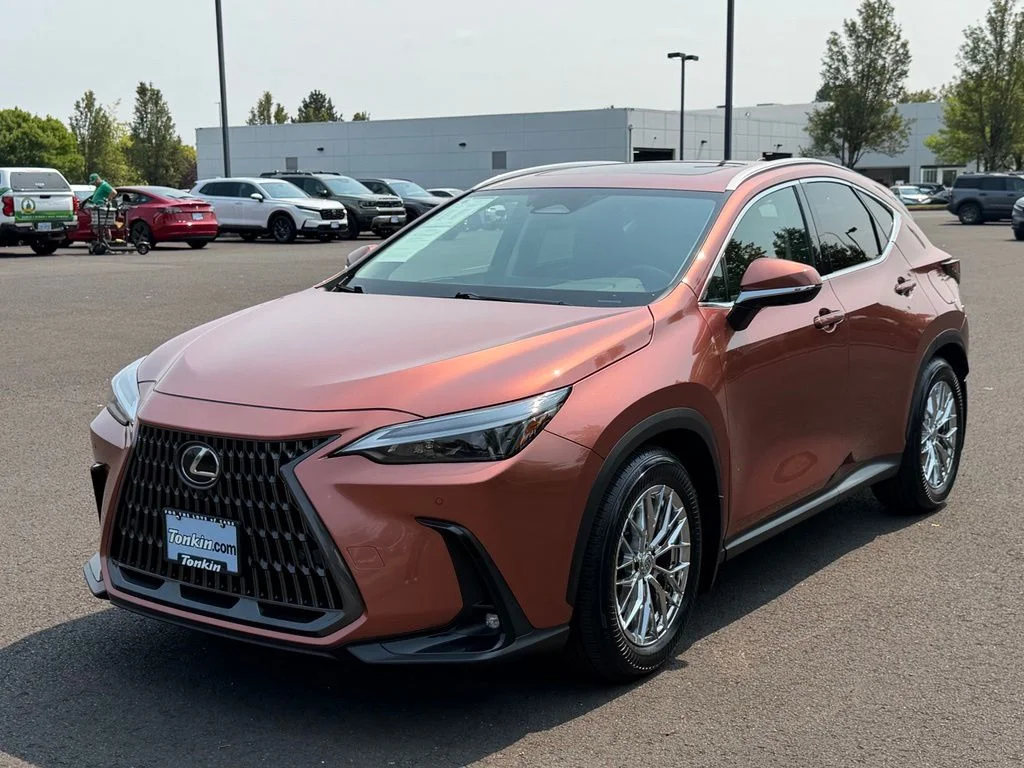 Used 2025 Copper Lexus 350 Premium image 4