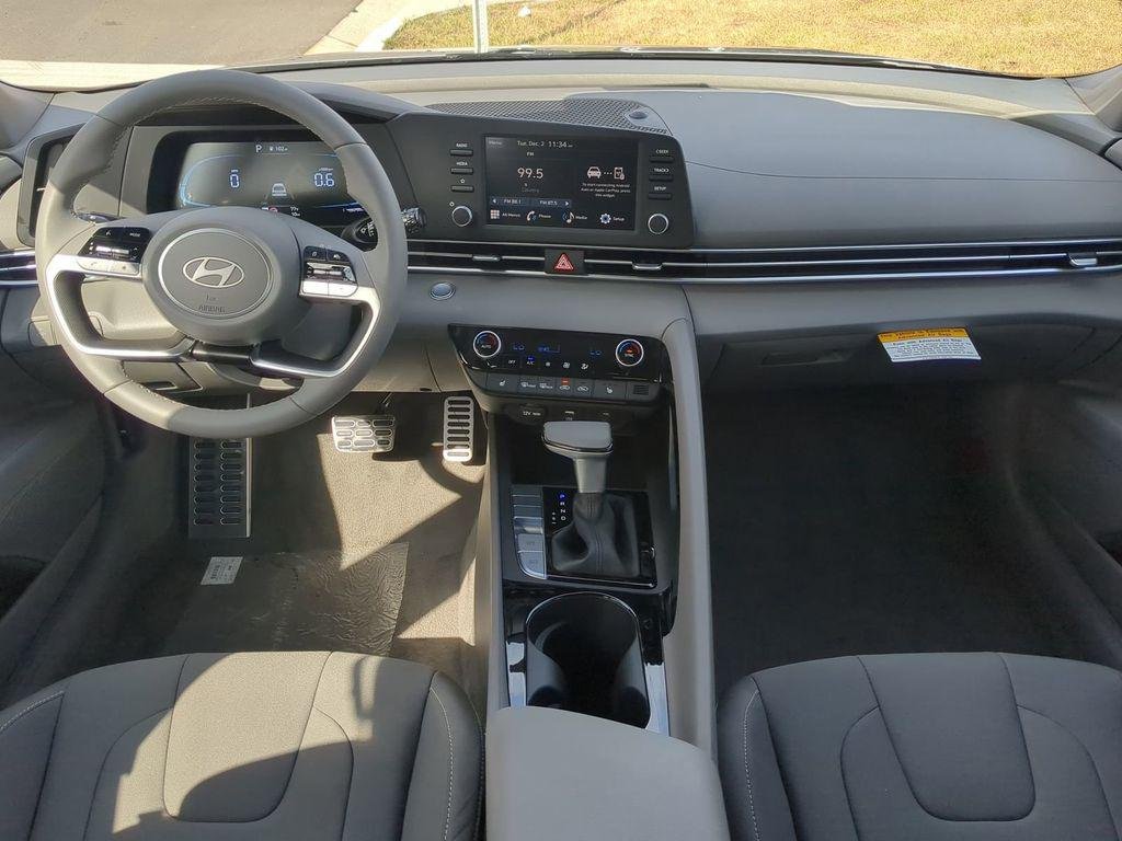 New 2026 Black Hyundai SEL Sport Premium image 16