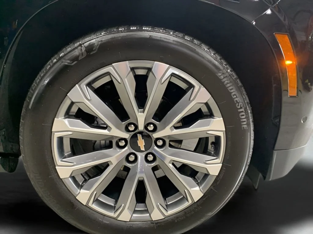 2025 Chevrolet Tahoe High Country - Photo 12