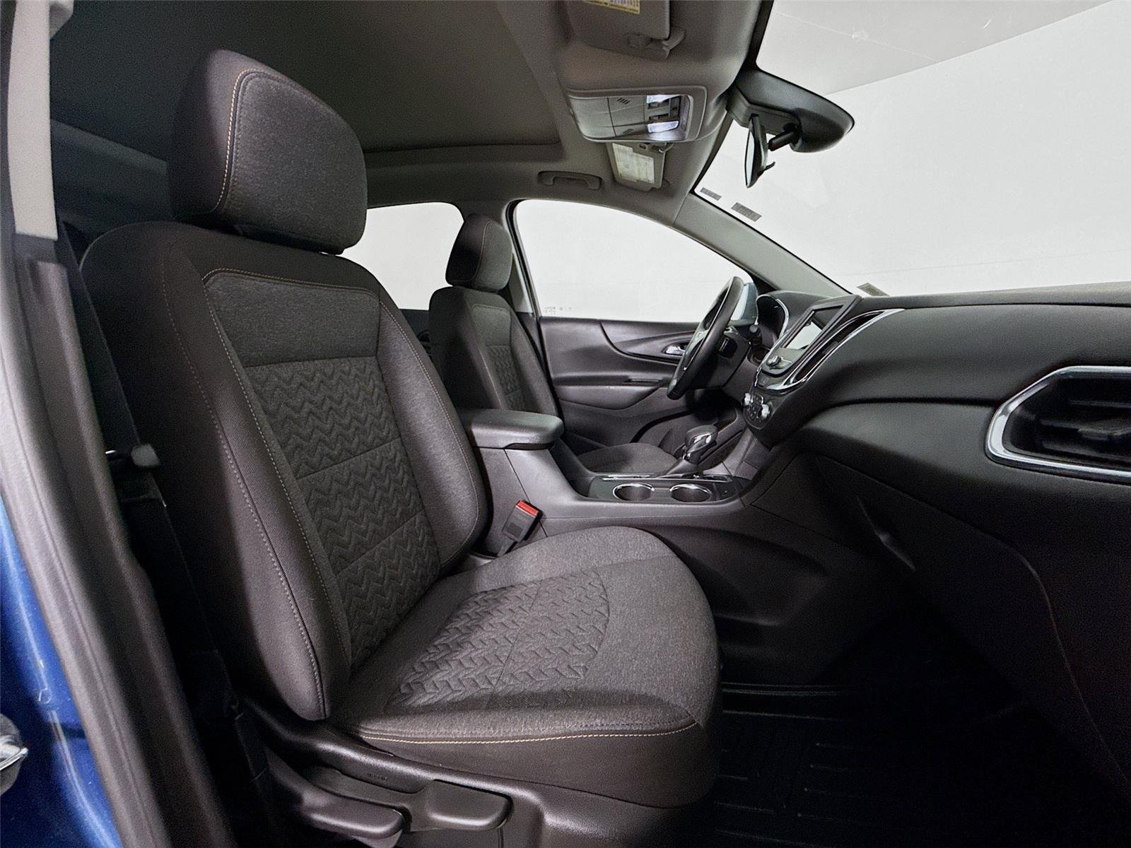 Used 2024 Lakeshore Blue Metallic Chevrolet LT image 29