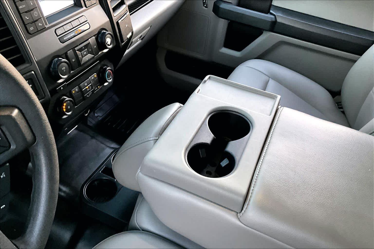 Used 2018 Oxford White Ford XL image 17
