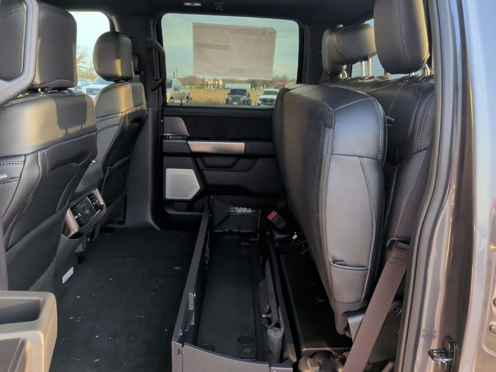 New 2026 Carbonized Gray Metallic Ford F-250® Platinum® image 41