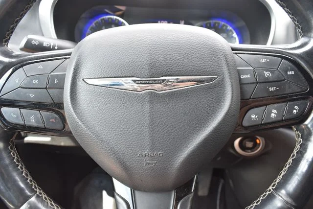 Used 2019 White Chrysler Touring L image 25